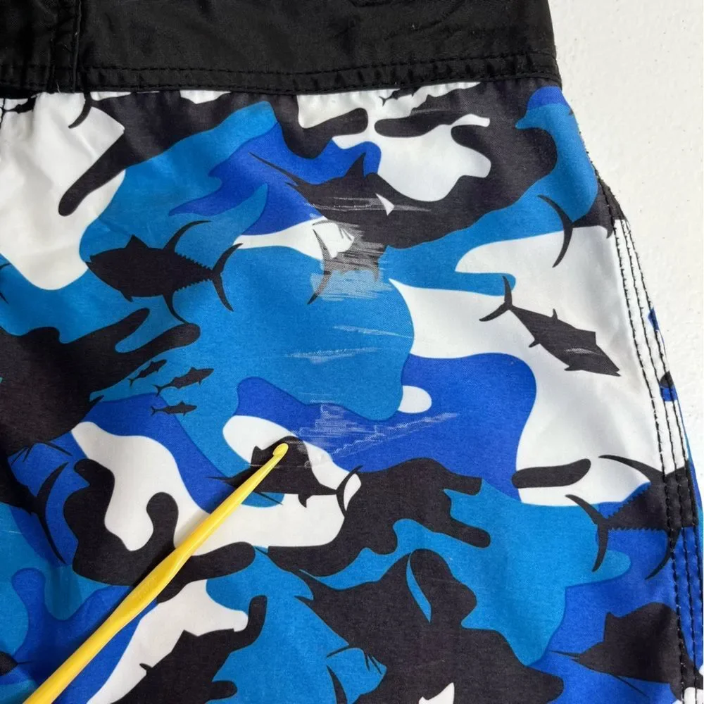 Pelagic Fish Camo Board Short White Black Blue Swim Surf SUP Men Size 34 FLAW